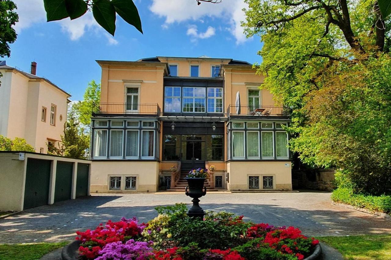Villa Haniel Apartment Leo Dresden Bagian luar foto